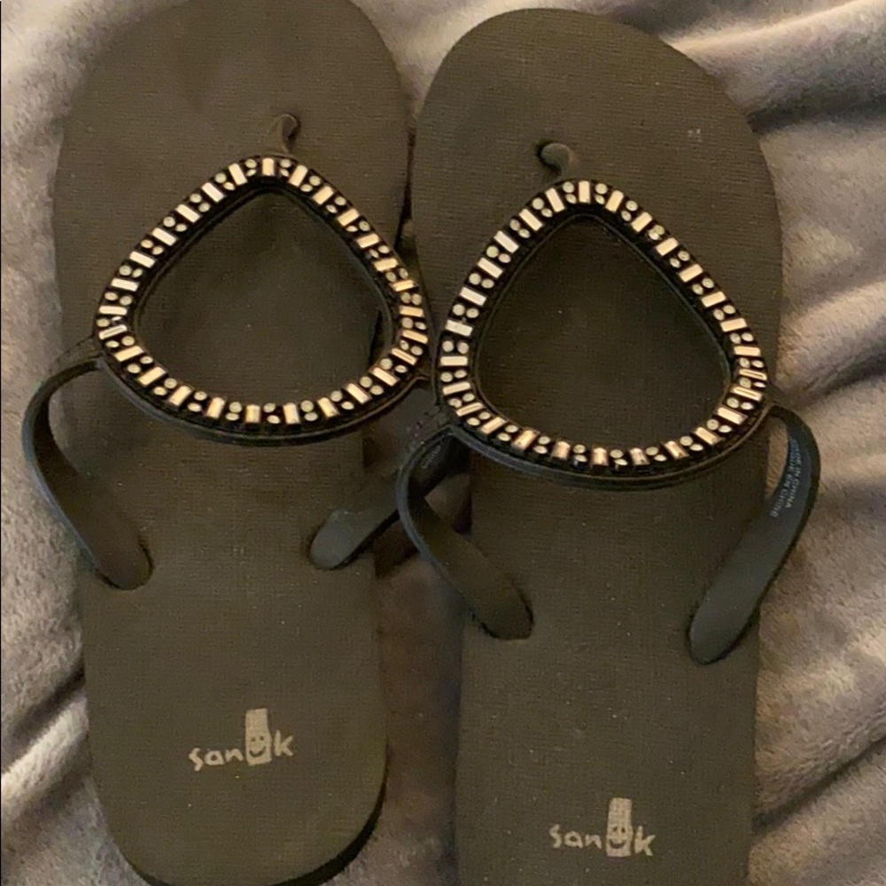 Flip flops